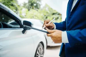 New York Appeals Court Revives Repair Shop's Breach-of-Contract Suit Against State Farm