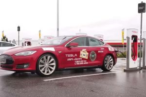high-mileage-Tesla-Model-S