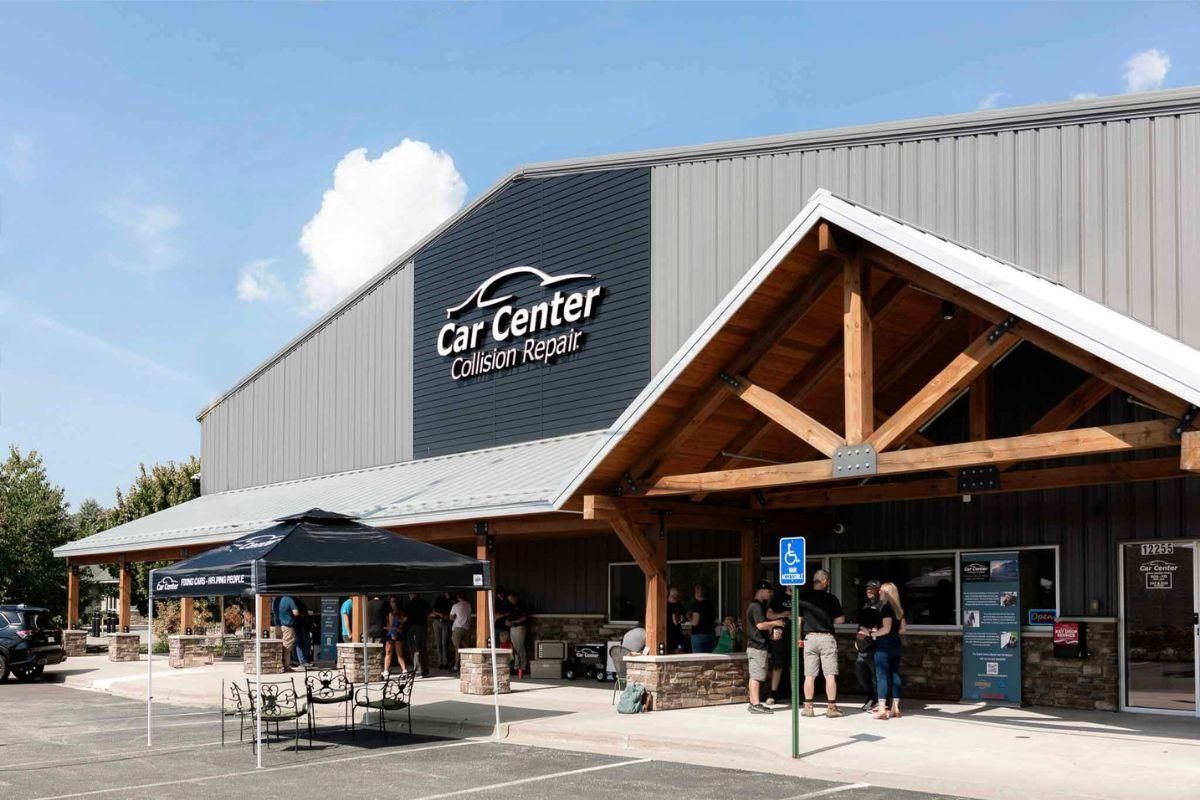 Car-Center-Collision-Repair-MI-Fox-Motors