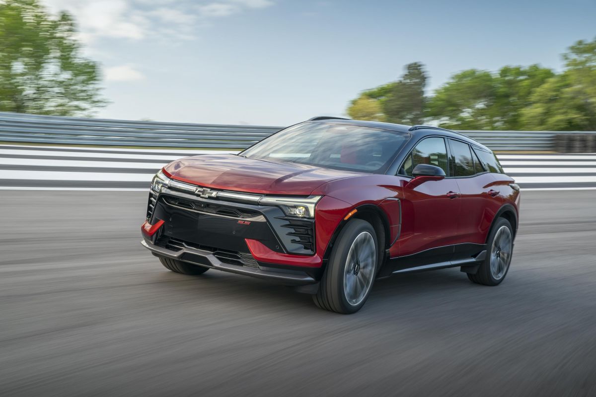 2024-2025-Chevrolet-Blazer-EV-recall