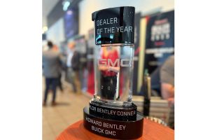 Howard Bentley Buick GMC Earns 10th Consecutive GM Dealer of the Year Award