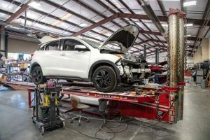 Tariffs, Trade Shifts Pressure Collision Repair Margins