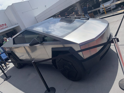 Cybertruck-prototype-Tesla-Petersen-Automotive-Museum