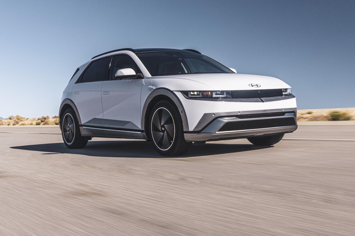2025-best-hybrid-and-electric-cars