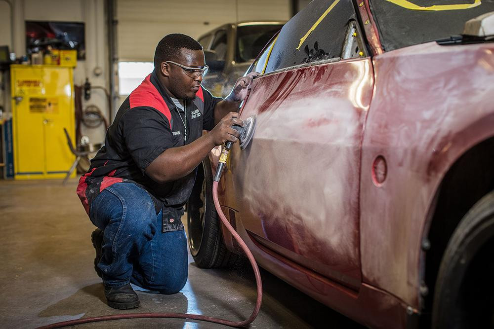 ATU-Ozark-ASE-accreditation-collision-repair