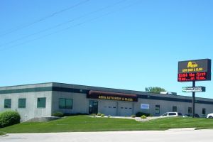 Abra-Auto-Body-Omaha-NE