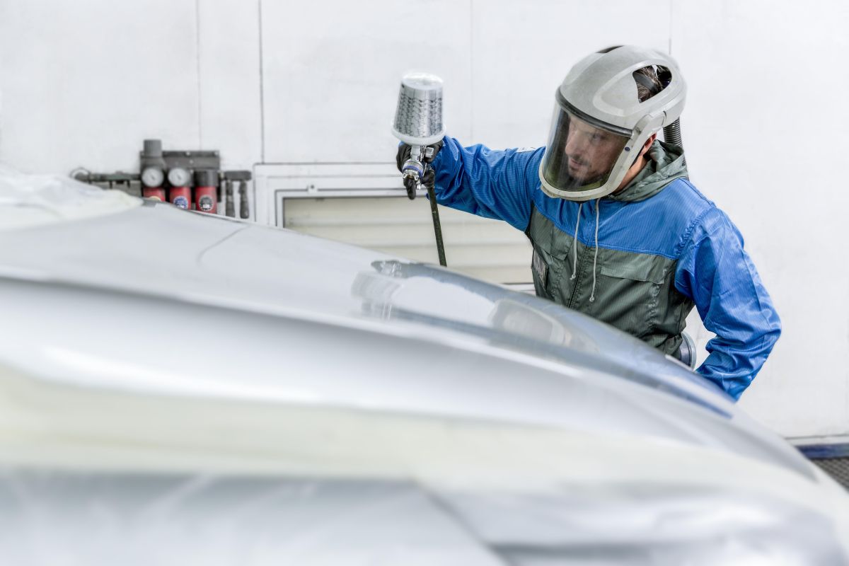 EV-refinish-Axalta-PPG-Sherwin-Williams-AkzoNobel