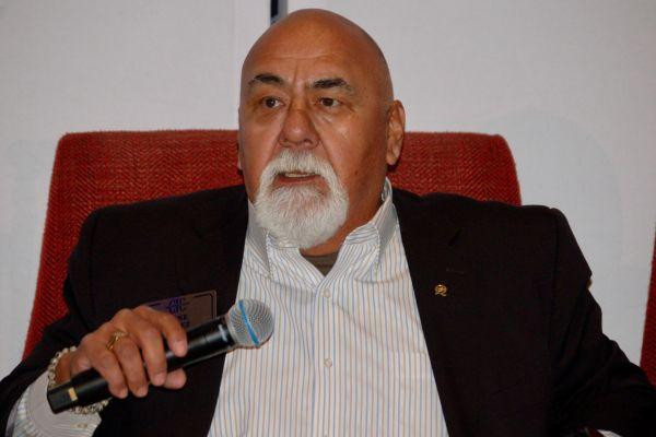 Gene Lopez web