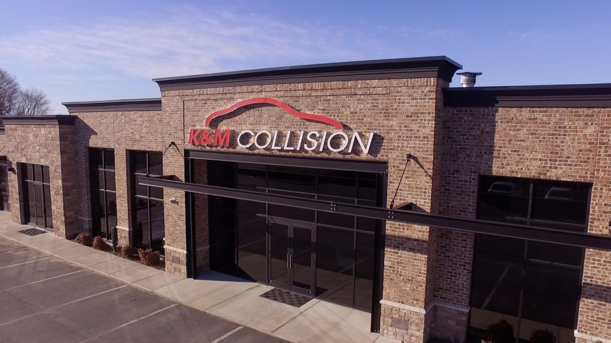 Ford-Certified-Collision-Network-Pinnacle-Performer-Award