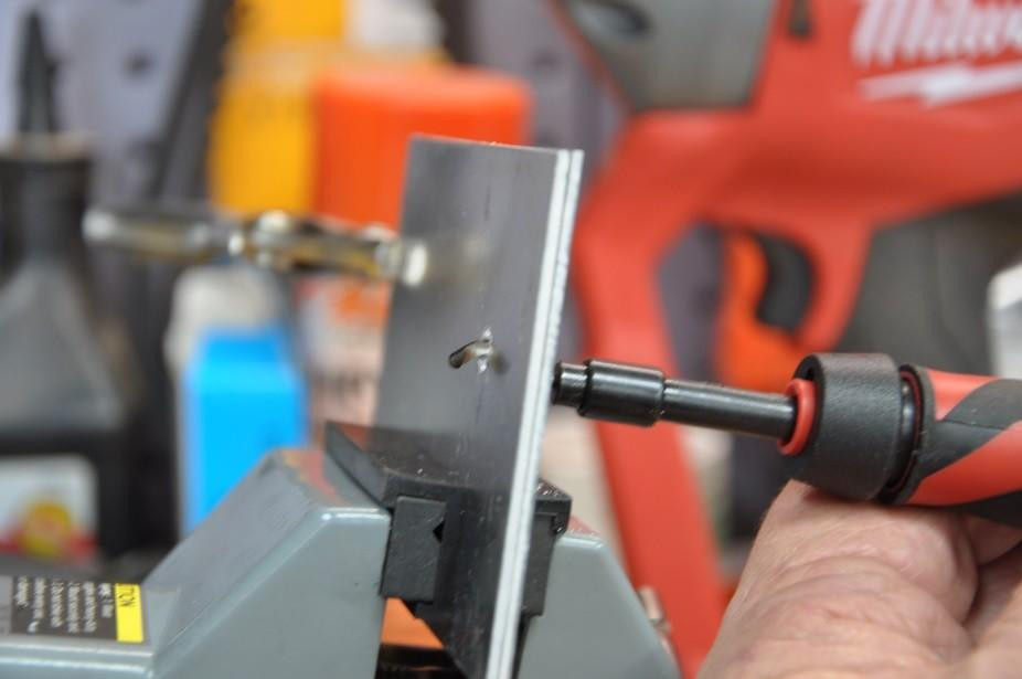 deburring tool