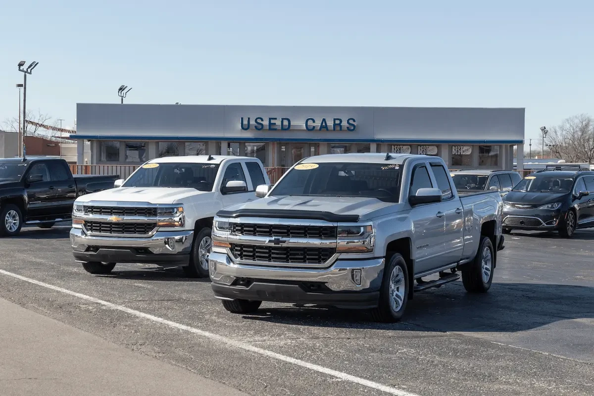 Wholesale Used-Vehicle Values Fall Below Year-Ago Levels for First Time in 2026 
