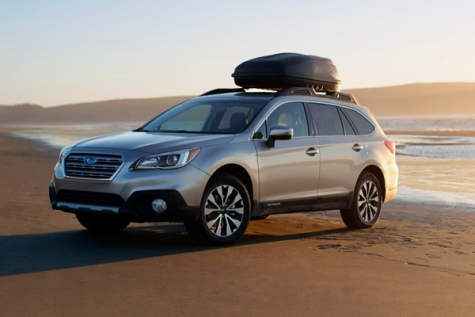 subaru-outback-on-beach