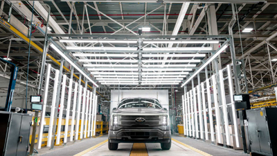 Ford-F-150-Lightning-production-resuming-battery