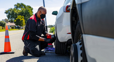 GM-tesla-service-dealers