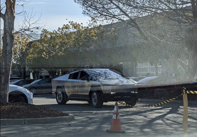 Tesla-Cybertruck-wheel-calibrating-equipment-prototype-CA