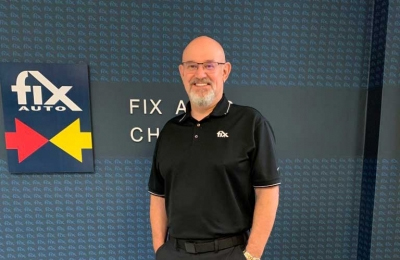 Peter Reszczynski, award-winning owner of Fix Auto Chicago.