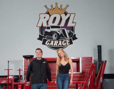 Courtney Hansen hosts “The Ride That Got Away” with custom car designer and builder Troy Ladd.