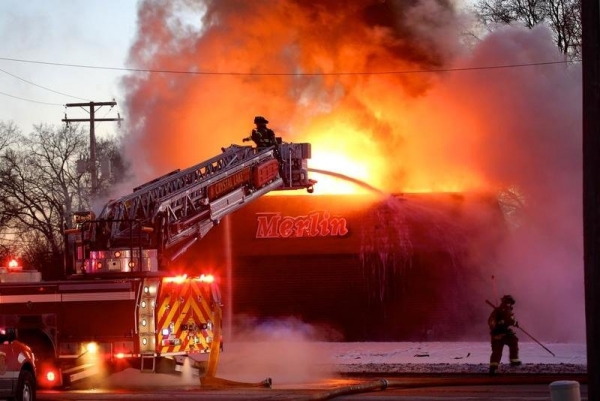 Crystal Lake Fire Rescue District is investigating a fire that caused more than $175,000 in damages to an auto repair shop off of Route 14. Emergency departments responded about 4:20 p.m. Dec. 30 to multiple reports of heavy smoke coming from Merlin&#039;s 200,000 Miles Shop, 191 W. Virginia Rd. 